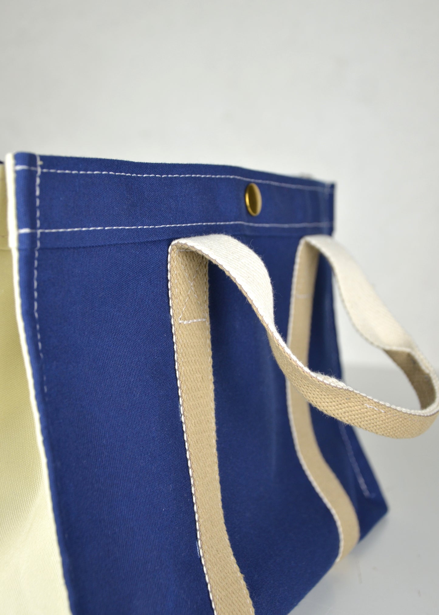 Handtasche Dazurelle Zürich Design