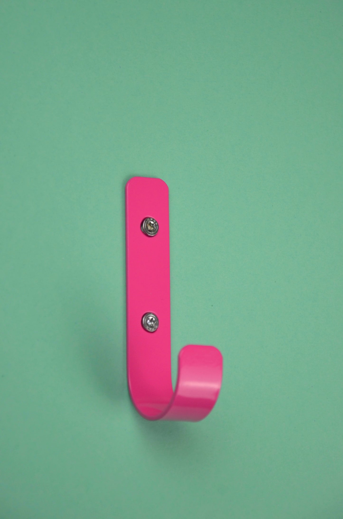 Minimalistischer Garderobenhaken – pink