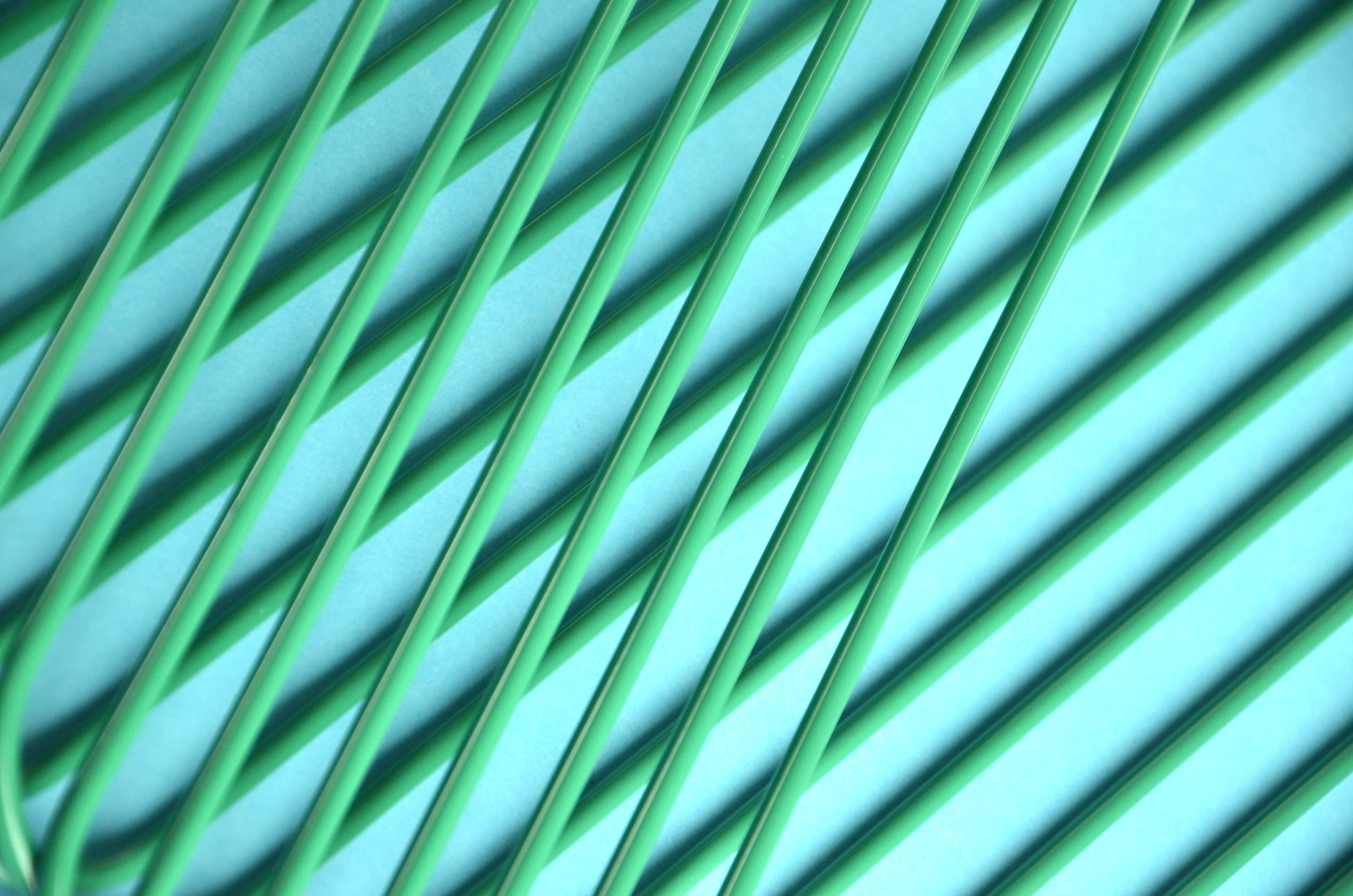 Schweizer Design-Kleiderbügel als stylisches Wohnaccessoire