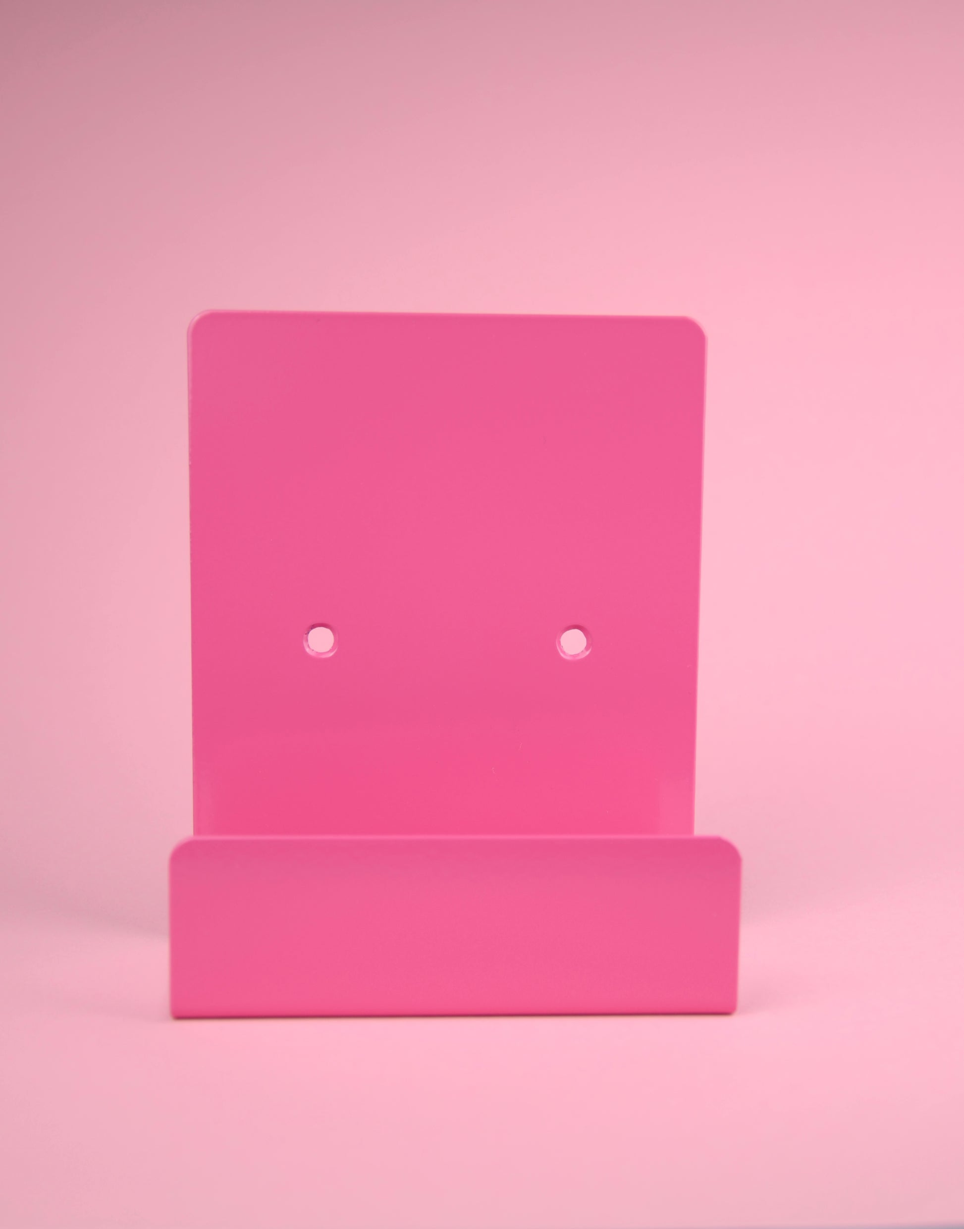 Schweizer Designmöbel – praktisches Ordnungssystem